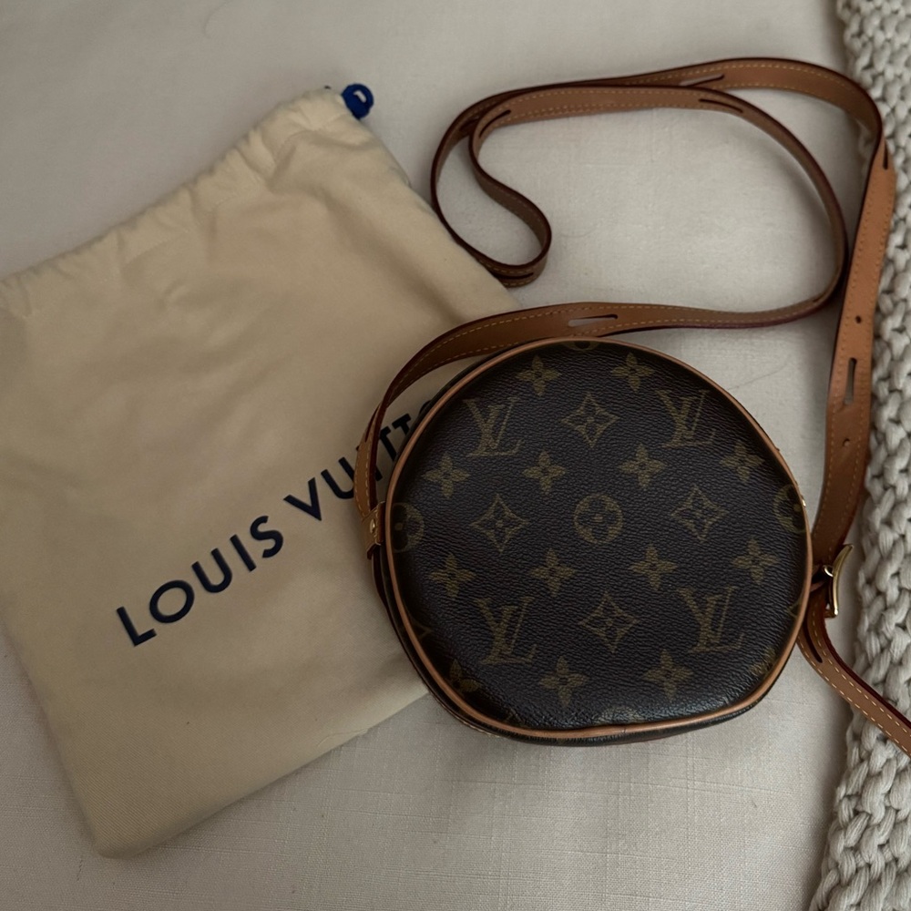 Louis Vuitton Monogram Canvas Boite Chapeau Souple PM Shoulder Bag